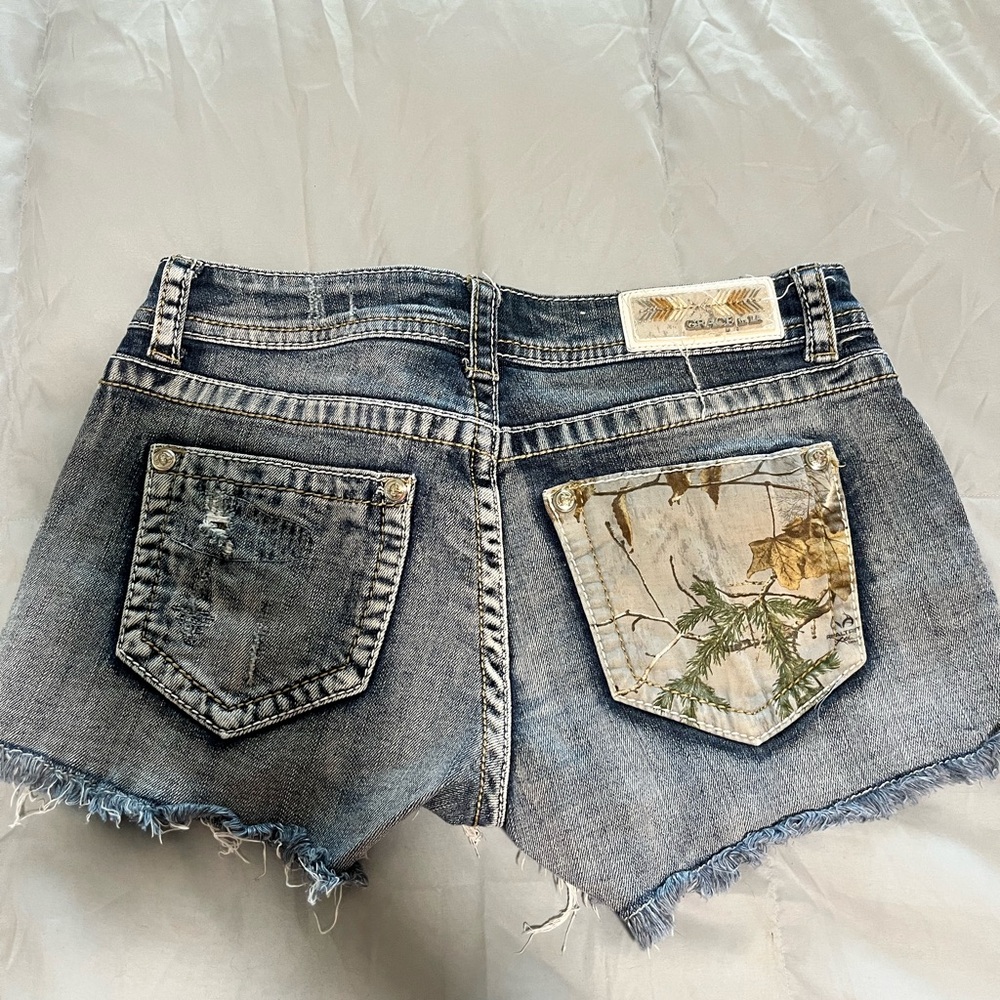 Grace LA Women's Realtree Camo Patch Denim Shorts - Blue and Tan - Picture 2 of 4